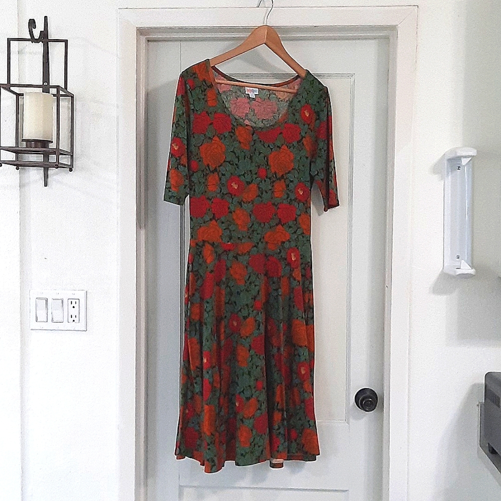 Floral LuLaRoe Nicole dress size XL